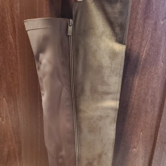 NWOT Over the Knee Taupe Boots - Picture 3 of 7